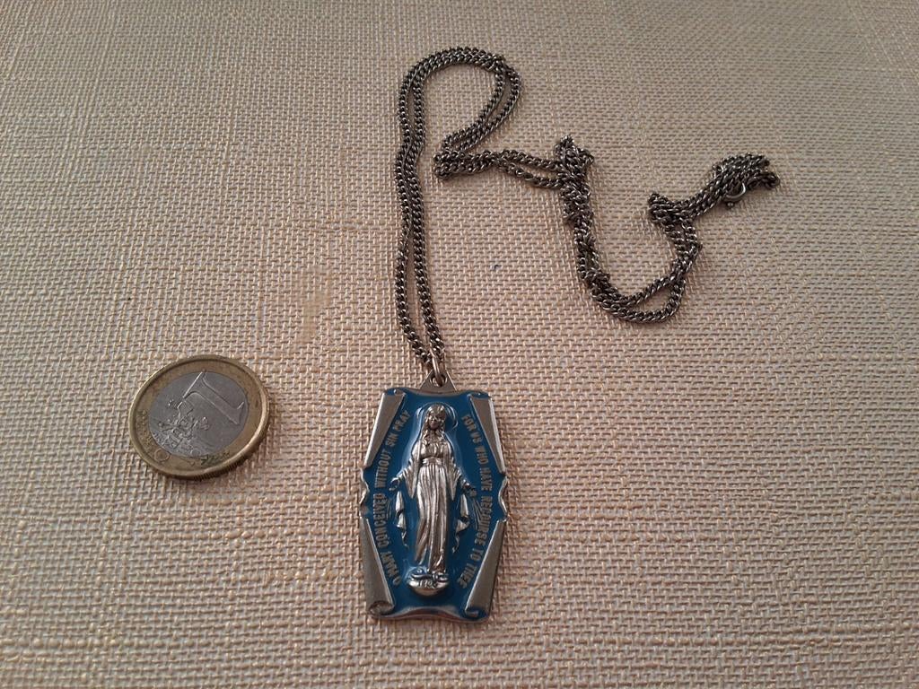Vintage ketting met wonderbaarlijke medaille, Ophalen of Verzenden, Gebruikt