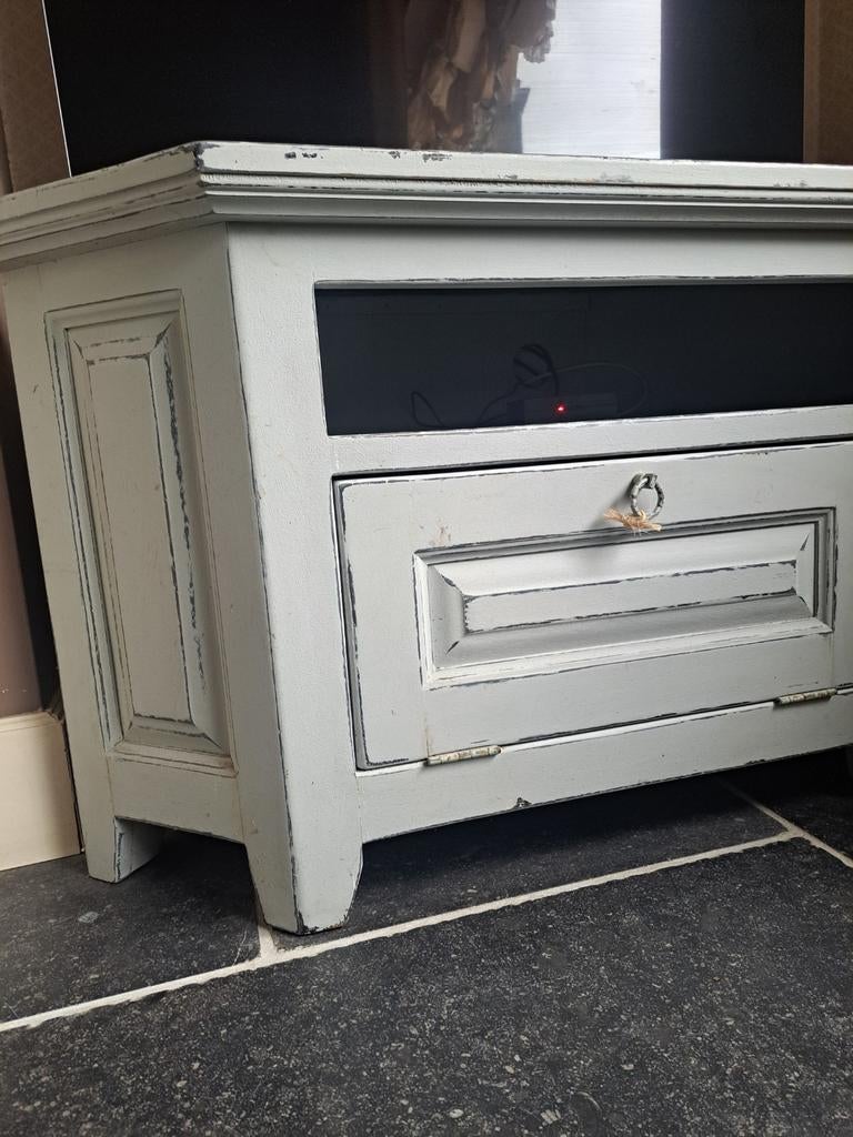 Hoekkastje voor TV, Huis en Inrichting, Kasten | Televisiemeubels, Ophalen of Verzenden, 50 tot 75 cm, 50 tot 100 cm, Minder dan 100 cm