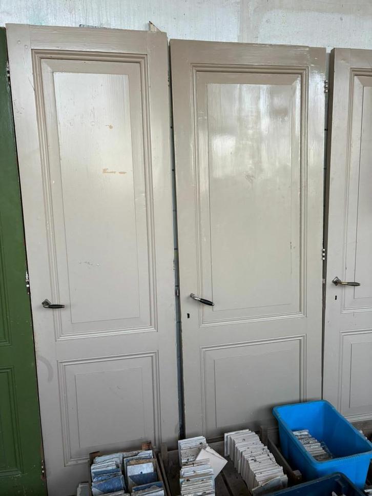 Mooie serie van 7 antieke paneeldeuren, met orig. beslag, Doe-het-zelf en Verbouw, Deuren en Horren, Gebruikt, Binnendeur, 215 cm of meer