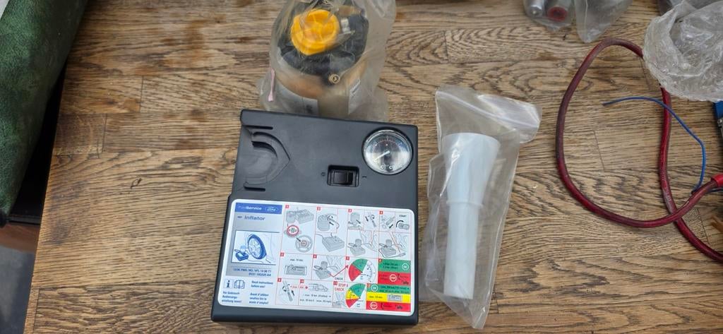 Ford Service Inflator - Bandenreparatieset, Ophalen of Verzenden, Nieuw