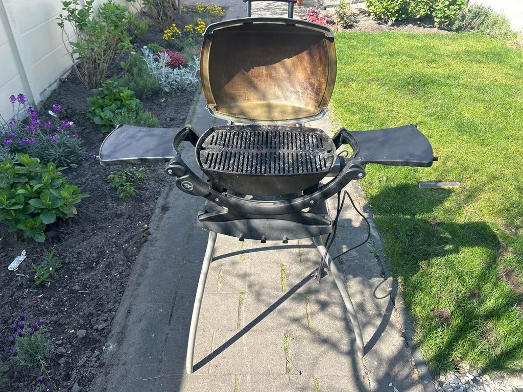 Weber elektrische barbecue met onderstel, Ophalen of Verzenden, Gebruikt, Met accessoires
