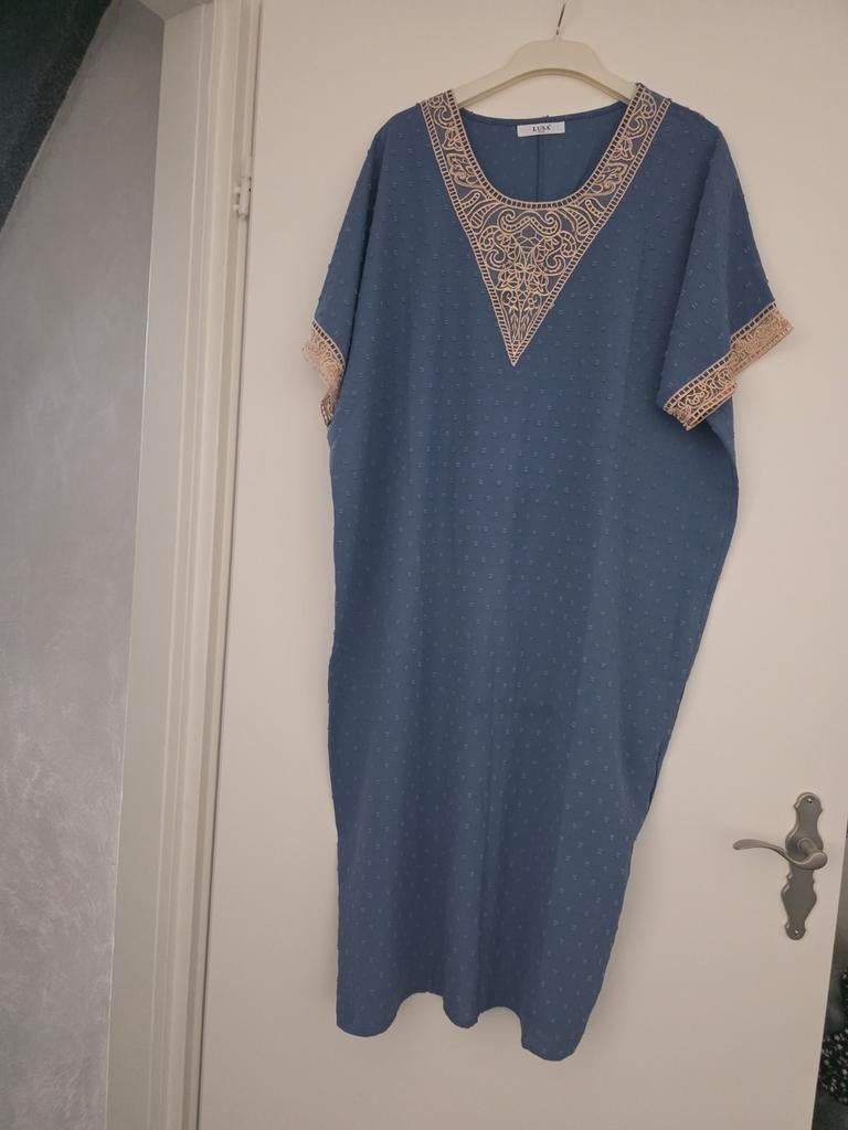 Lusa Paris Kaftan Jurk met Borduurwerk - Blauw, Maat 38/40 (M), Blauw, Nieuw, Ophalen of Verzenden