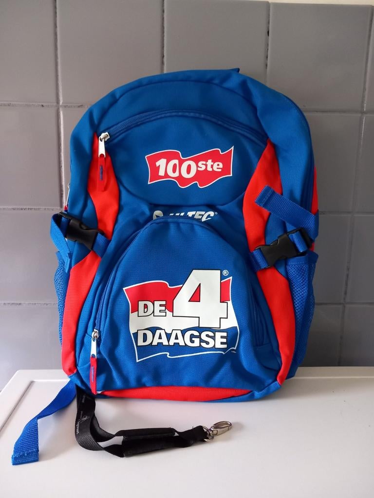 Originele Vierdaagse rugtas in nieuw staat, Ophalen of Verzenden, Zo goed als nieuw, Overige merken