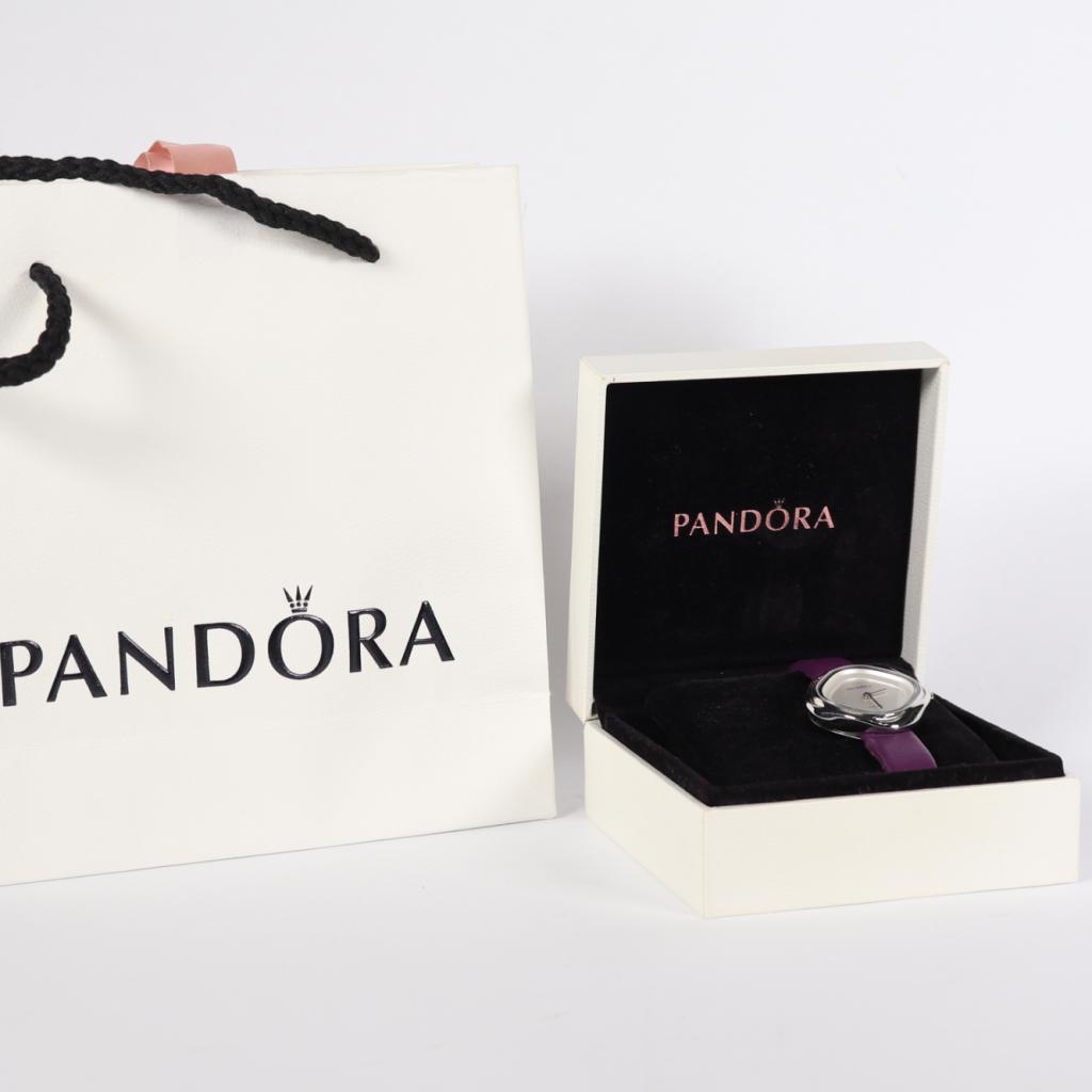 Pandora Liquid 811052WH - B Grade, Sieraden, Tassen en Uiterlijk, Horloges | Dames, Pandora, Gebruikt, Support@pandora.com, Pandora Jewelry, 1000 East 23rd St
Tucson, AZ 85713
USA