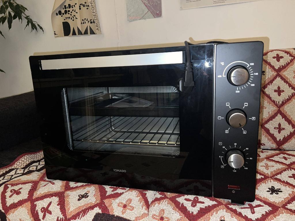 Vrijstaande oven Tomado, Witgoed en Apparatuur, Ovens, Ophalen, Minder dan 45 cm, Oven, 60 cm of meer