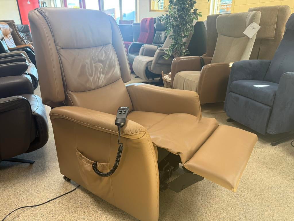 Hukla sta op stoel relax fauteuil gratis bezorging, Ophalen of Verzenden, Gebruikt, Leer, Ruim 100 modellen in alle kleuren en maten