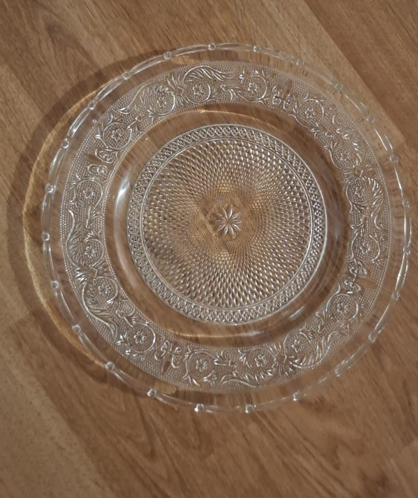 Glazen bord, Nieuw, Ophalen of Verzenden, Glas, Bord(en)