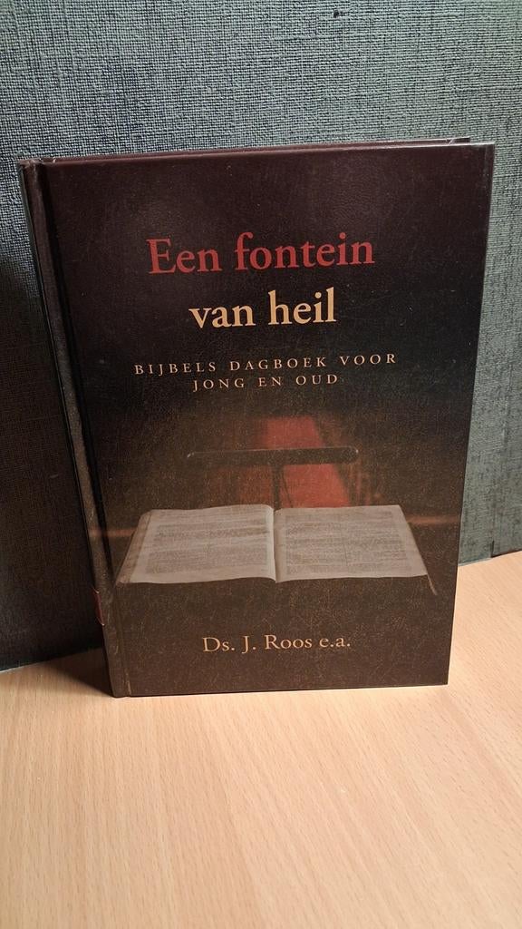 Een fontein van heil - Bijbels dagboek Ds Roos., Boeken, Ophalen of Verzenden
