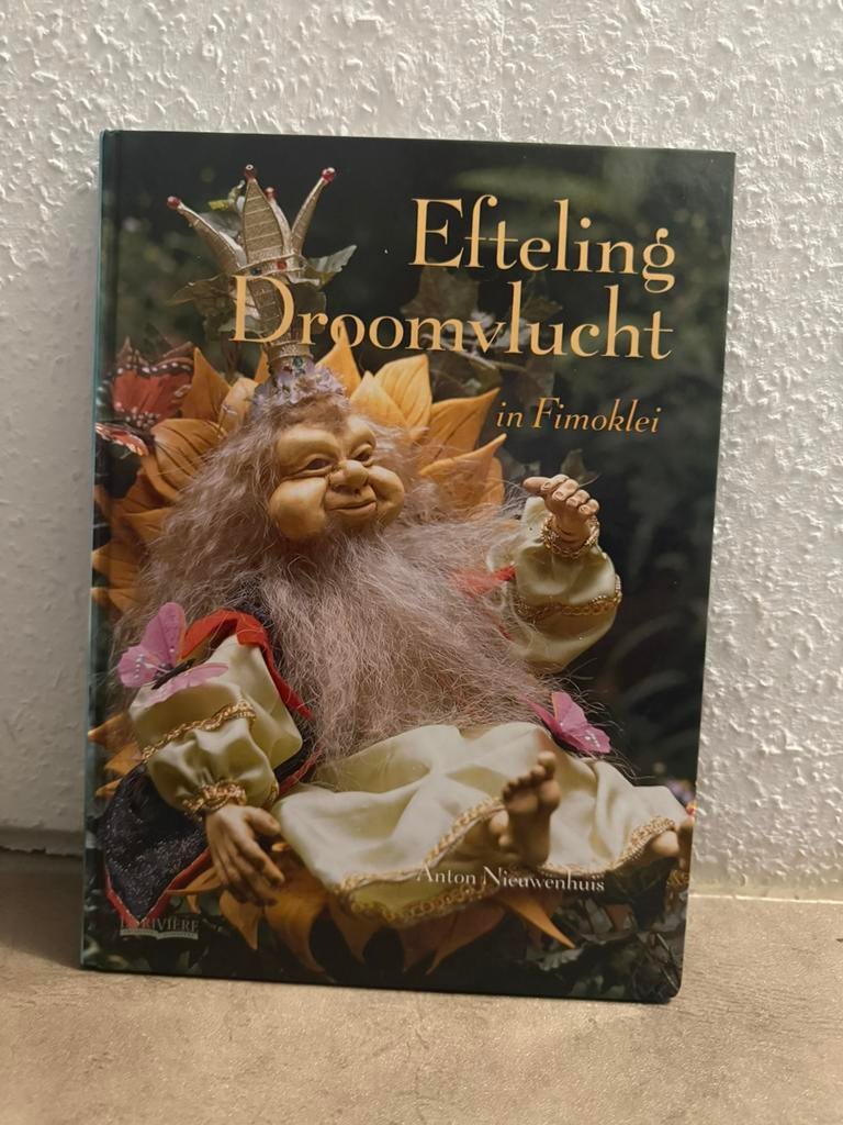 Efteling Droomvlucht in fimoklei boek, Boeken, Ophalen of Verzenden, Zo goed als nieuw
