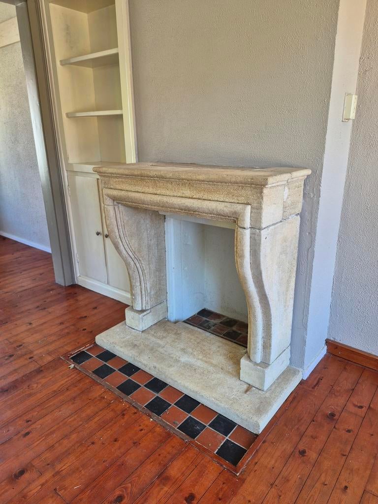 Klassieke massief stenen schouw voor open/gashaard, Ophalen, Gebruikt, Inbouwhaard, Overige soorten