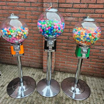 FIFTIES SIXTIES BEAVER KAUWGOMBALLEN / CAPSULE AUTOMATEN  beschikbaar voor biedingen