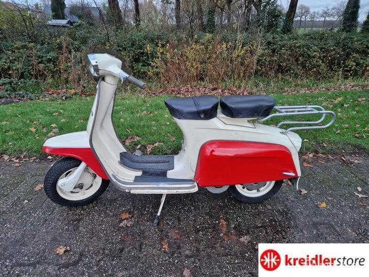 Lambretta Cento Met kenteken en goed rijdend bouwj. 1964, Fietsen en Brommers, Brommers | Oldtimers, Overige merken