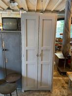 Toffe stoeren houten lockerkast, kledingkast, Ophalen