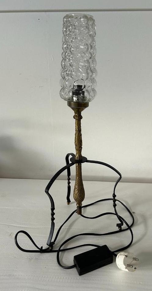 Unieke vintage tafellamp van antieke onderdelen, Huis en Inrichting, Lampen | Tafellampen, Zo goed als nieuw, 50 tot 75 cm, Glas