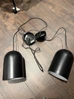 2 Zwarte Hanglampen, Huis en Inrichting, Lampen | Hanglampen, Ophalen of Verzenden, Gebruikt, Metaal, Minder dan 50 cm