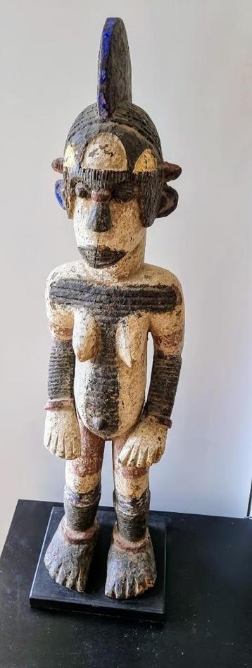 Etnografica, Afrika, Houten beeld, Igbo, Nigeria beschikbaar voor biedingen
