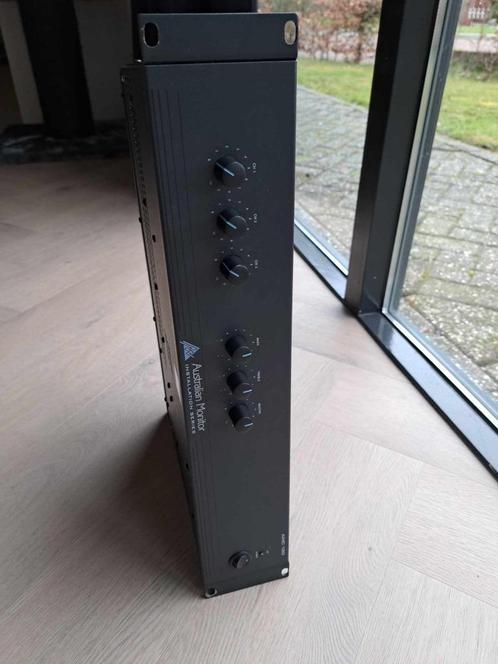 Australian Monitor AMC+120 - 120W Mixer Amplifier, Audio, Tv en Foto, Versterkers en Receivers, Zo goed als nieuw, 120 watt of meer