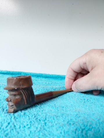 Oude Bruyere Tabakspijp - Handgestoken , BIEDEN. beschikbaar voor biedingen