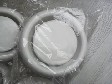 Itho Daalderop afzuigventiel kunststof met diameter 125mm beschikbaar voor biedingen