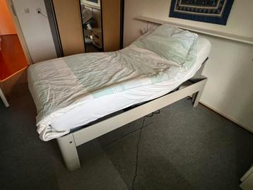 Auping Elektrisch Bed - Zo Goed Als Nieuw! beschikbaar voor biedingen
