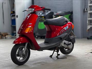 Piaggio Zip 50cc 2t (Piaggio Zip 50cc 2 takt) beschikbaar voor biedingen