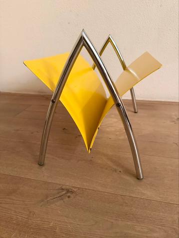 Vintage design lectuurbak chroom metaal geel beschikbaar voor biedingen
