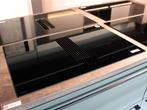 dM18 Inductiekookplaat met werkbladafzuiging (Showroommodel), Witgoed en Apparatuur, Kookplaten, Ophalen, Nieuw, Info.nl@novy.com