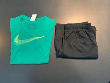 Nike Youth Training Set beschikbaar voor biedingen