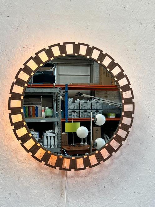 Vintage Metalen Ronde Spiegel Met Verlichting, Hillebrand, Huis en Inrichting, Woonaccessoires | Spiegels, Gebruikt, 50 tot 75 cm