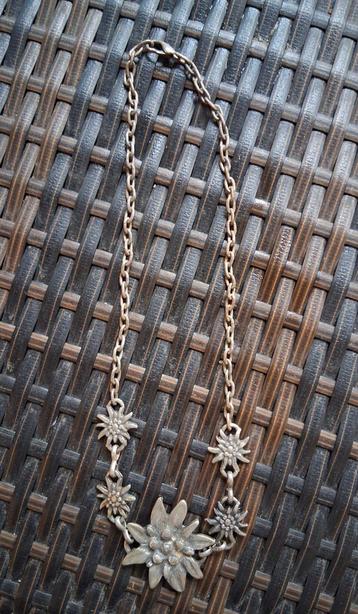 Vintage Edelweiss Ketting beschikbaar voor biedingen