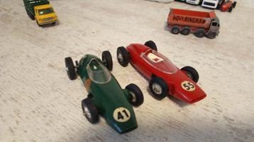 Vintage slotcars Jouef for playcraft Ferrari en BRM beschikbaar voor biedingen