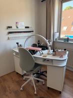 Complete (thuis) salon - nagels, wimpers en wenkbrauwen, Komt aan huis, Nagels lakken