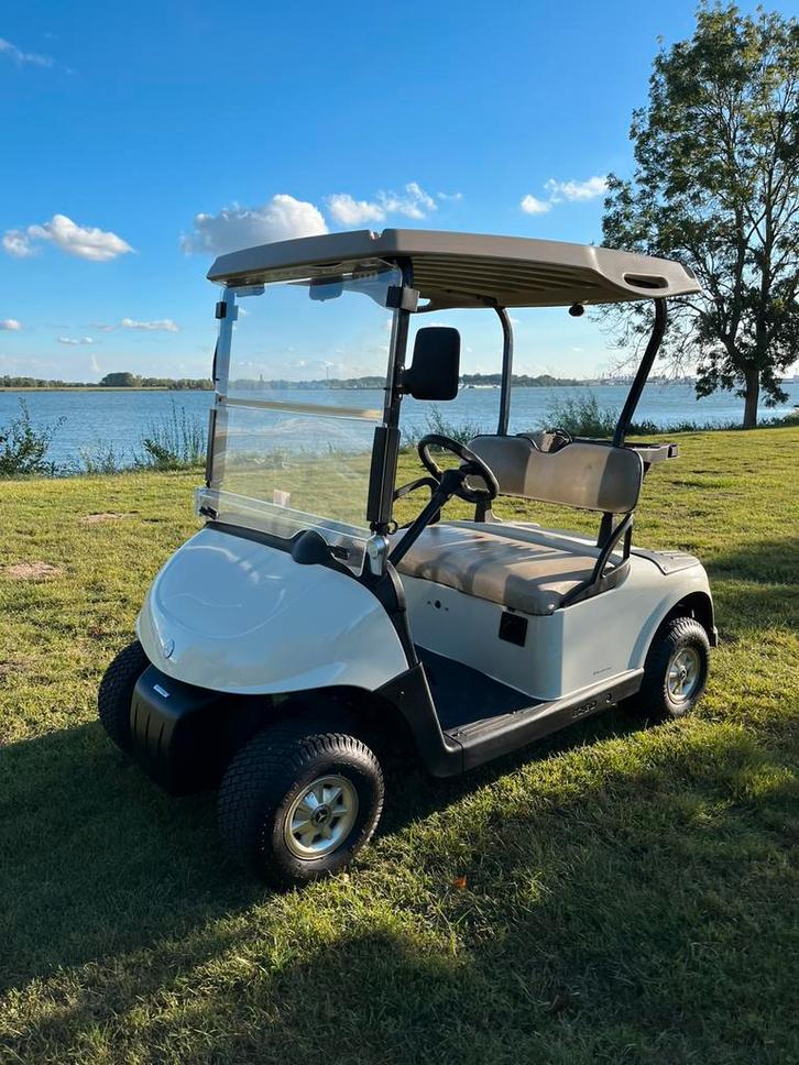 Electrische golfkar in nieuwstaat, Sport en Fitness, Golf, Zo goed als nieuw, Golfkar, Ophalen of Verzenden