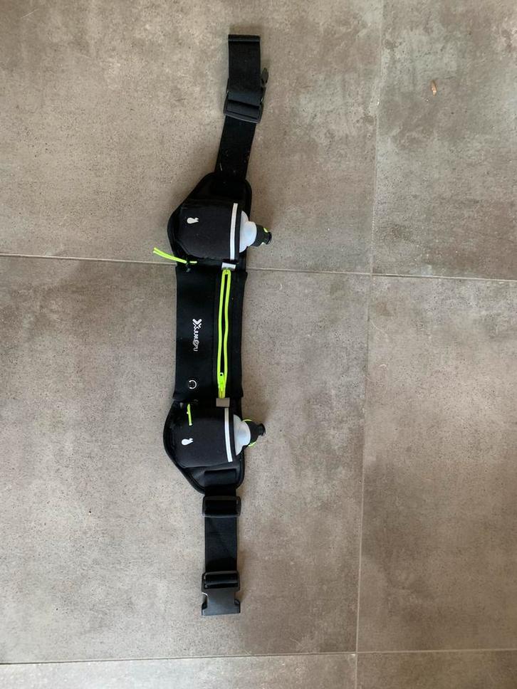 Hardloopband met bidons - Ideaal voor lange runs!, Sport en Fitness, Loopsport en Atletiek, Nieuw, Overige typen, Hardlopen, Overige merken