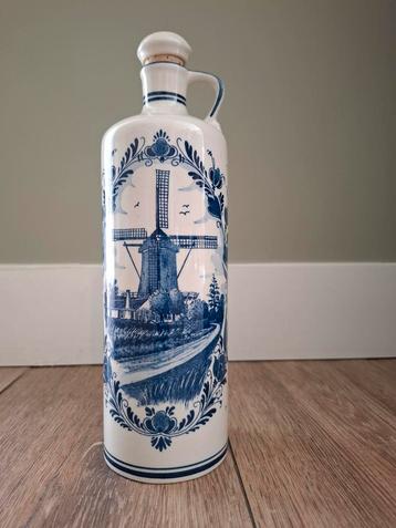 Delfts Blauwe Fles Royal Goedewaagen beschikbaar voor biedingen