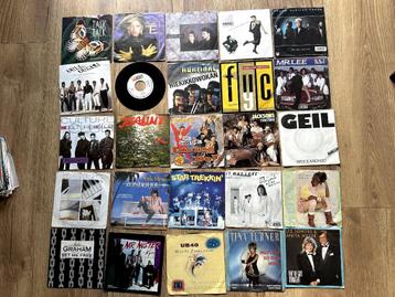 50x vinyl singles  beschikbaar voor biedingen