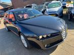 Alfa Romeo 159 Sportwagon 2.2 JTS Distinctive, Voorwielaandrijving, Gebruikt, 4 cilinders, Electronic Stability Program (ESP)