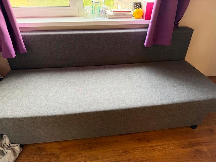 Ikea Asarum Bedbank - Goede Staat!, Huis en Inrichting, Slaapkamer | Slaapbanken, Zo goed als nieuw, 200 cm, Tweepersoons, Grijs