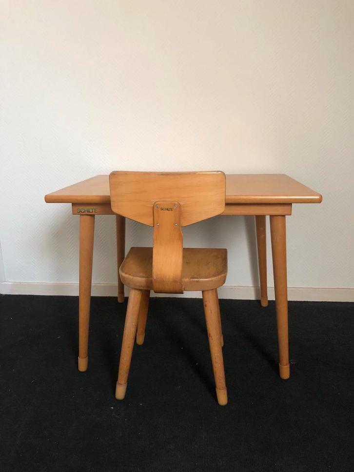 Vintage Schilte kindertafel en stoel, Kinderen en Baby's, Kinderkamer | Tafels en Stoelen, Gebruikt, Tafel(s) en Stoel(en), Ophalen