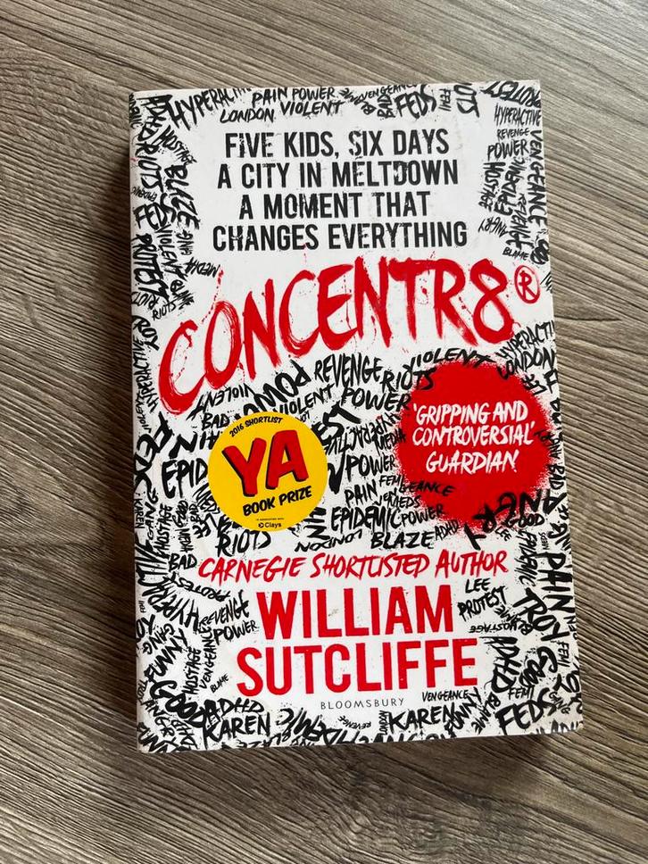 Concentr8 - William Sutcliffe, Boeken, Kinderboeken | Jeugd | 13 jaar en ouder, Gelezen, Fictie, Ophalen of Verzenden