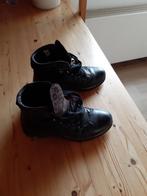 Schoenen  maat 37, Kleding | Dames, Schoenen, Ophalen of Verzenden, Zo goed als nieuw, Zwart, Sneakers of Gympen