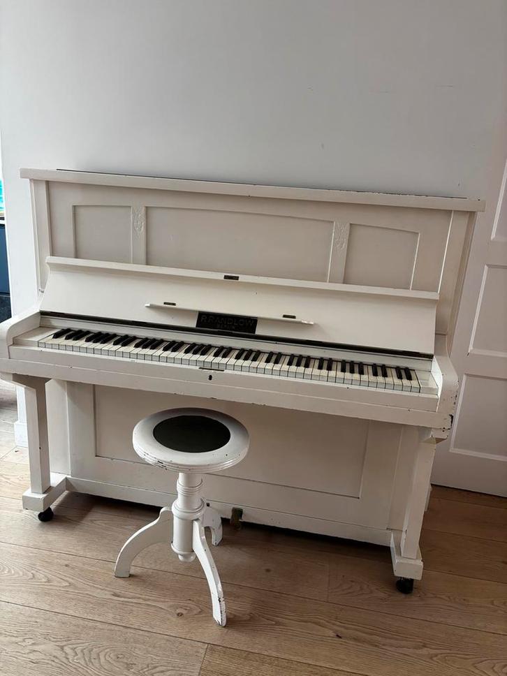 Piano - Opknapper, Muziek en Instrumenten, Piano's, Gebruikt, Piano, Wit, Ophalen