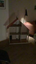 Barbiehuis, Kinderen en Baby's, Speelgoed | Poppenhuizen, Ophalen of Verzenden, Gebruikt