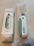 Nagelknippers en kam voor een kat, Ophalen of Verzenden, Gebruikt