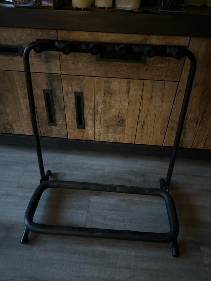 Gitaarrek voor 5 gitaren, Muziek en Instrumenten, Standaards, Gebruikt, Ophalen