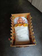 Oud poppenwiegje incl. Oud popje, Ophalen of Verzenden, Overige typen