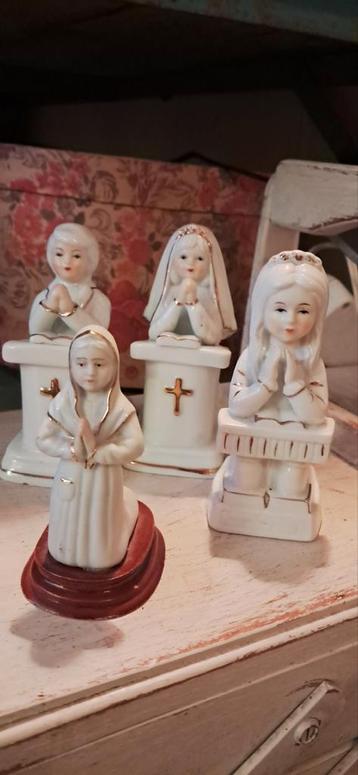 Vintage Porseleinen Beeldjes - Set van 4 beschikbaar voor biedingen