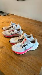 Nike pegasus hardloopschoenen 34 en 35, Ophalen of Verzenden, Gebruikt, Hardloopschoenen, Nike