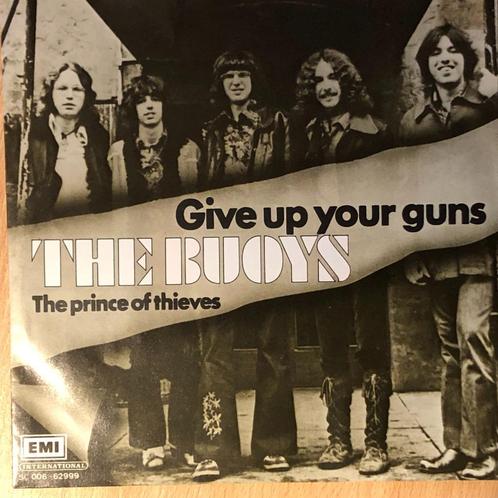 1979	Buoys (The)			Give Up Your Guns, Cd's en Dvd's, Vinyl Singles, Zo goed als nieuw, Single, Pop, 7 inch, Verzenden