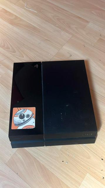 Ps4 zonder kabels beschikbaar voor biedingen